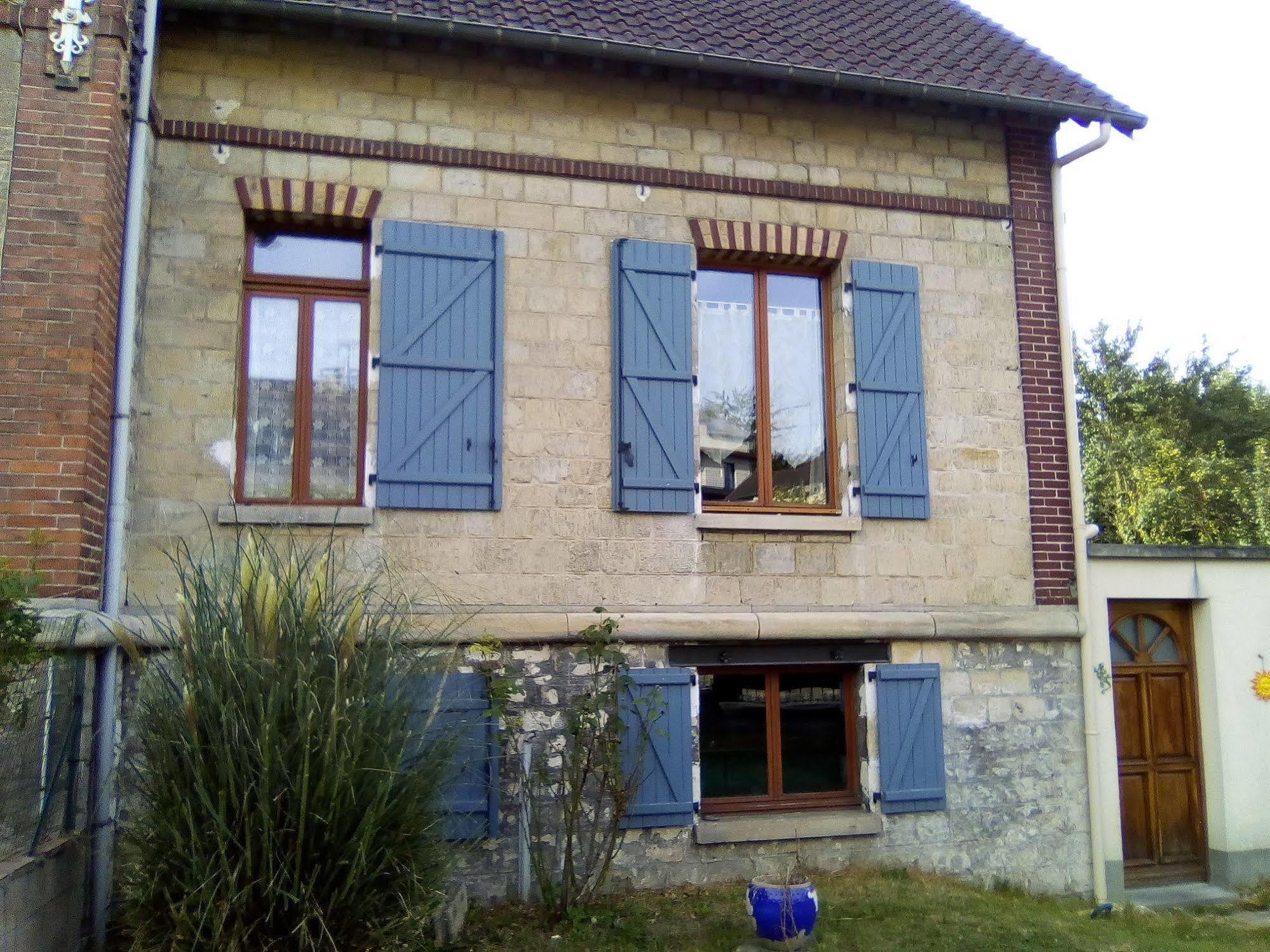 Loc'Apparts Beaumont-sur-Oise Ngoại thất bức ảnh